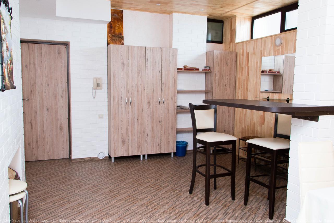Viro Hotel Chornomorsk Bagian luar foto